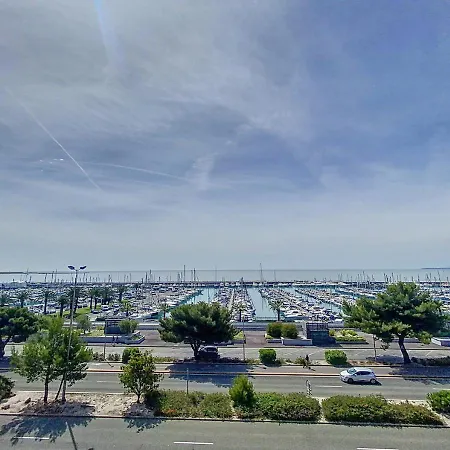 Horizon Bleu Vue Dernier Etage Clim